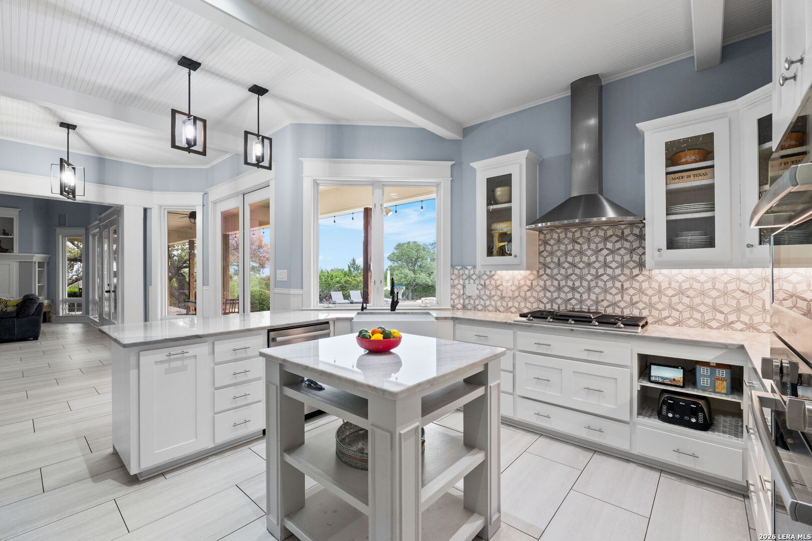 111 Greystone Circle