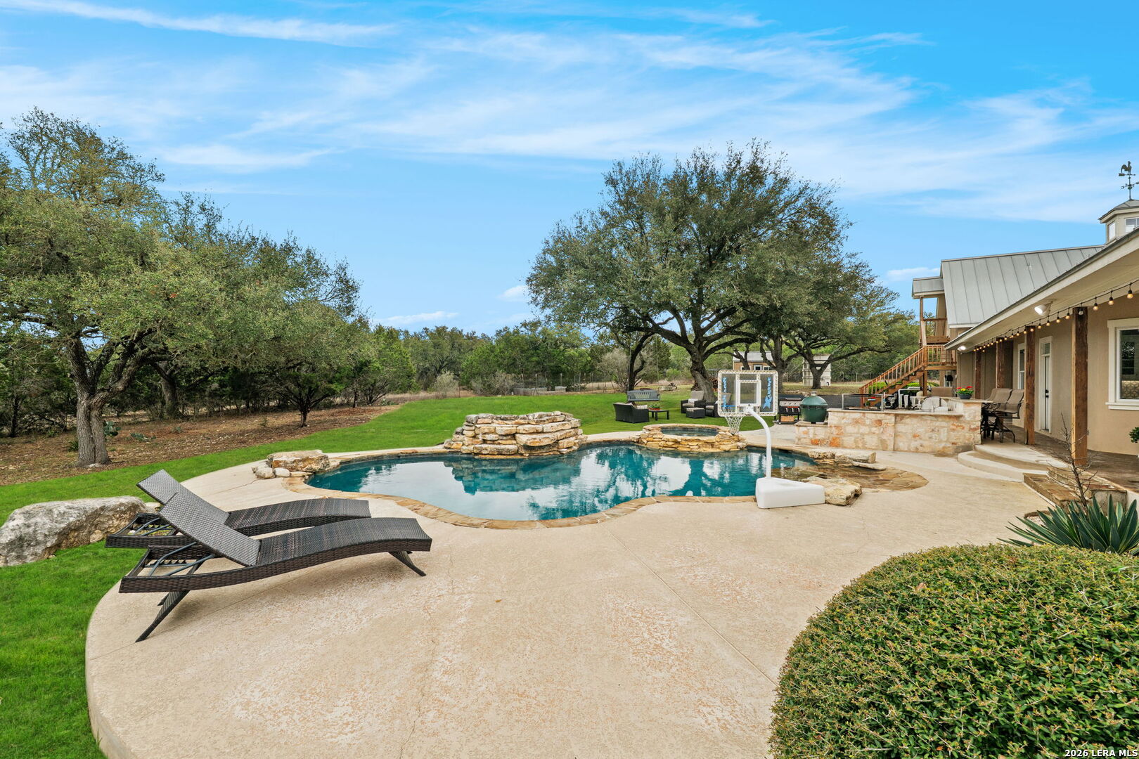 111 Greystone Circle