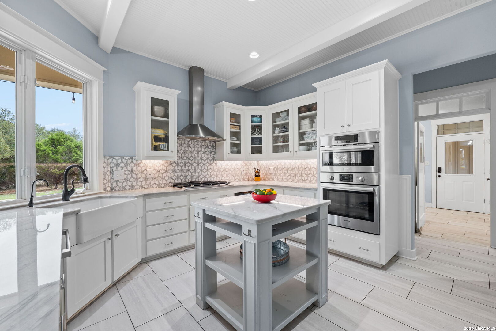 111 Greystone Circle