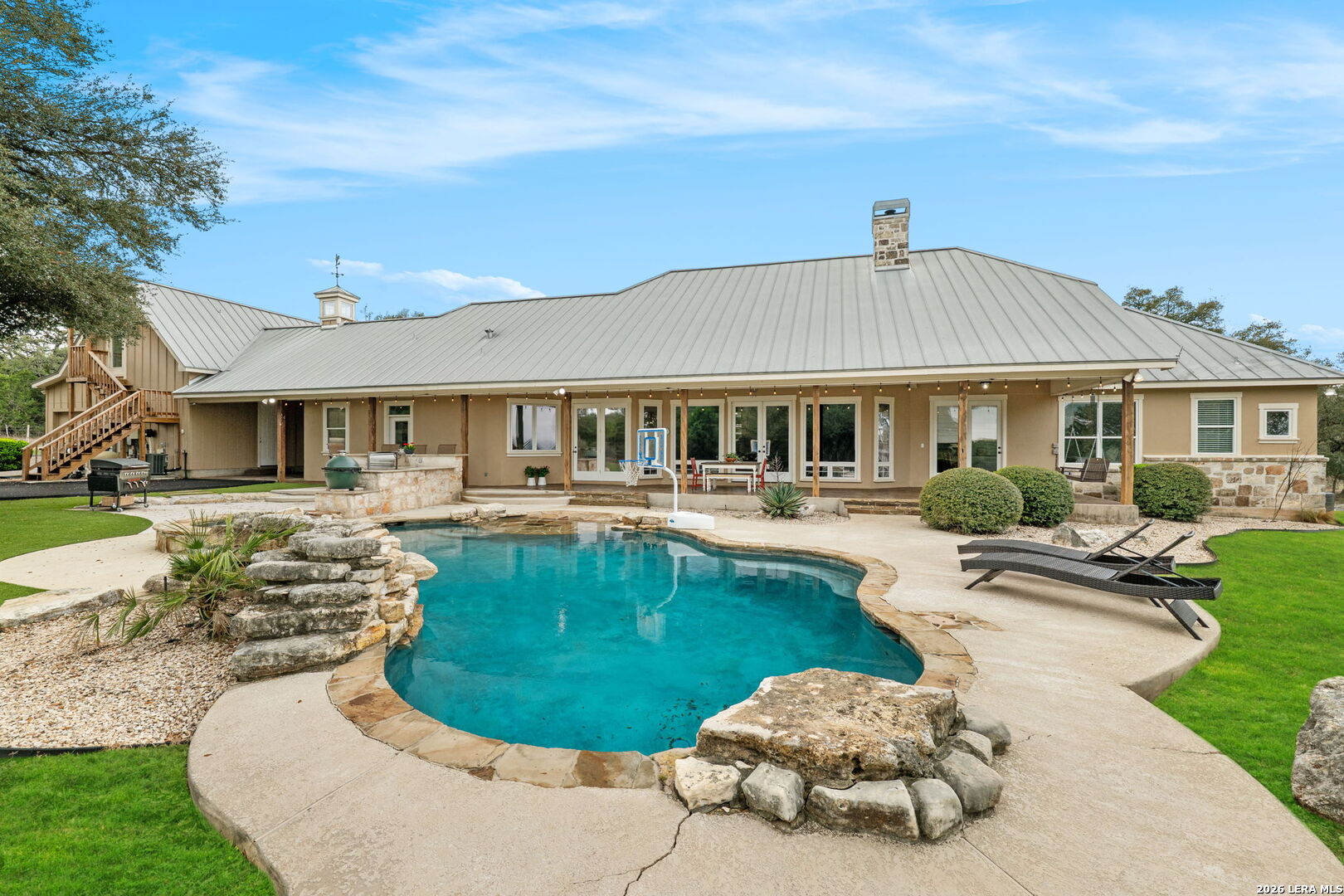 111 Greystone Circle