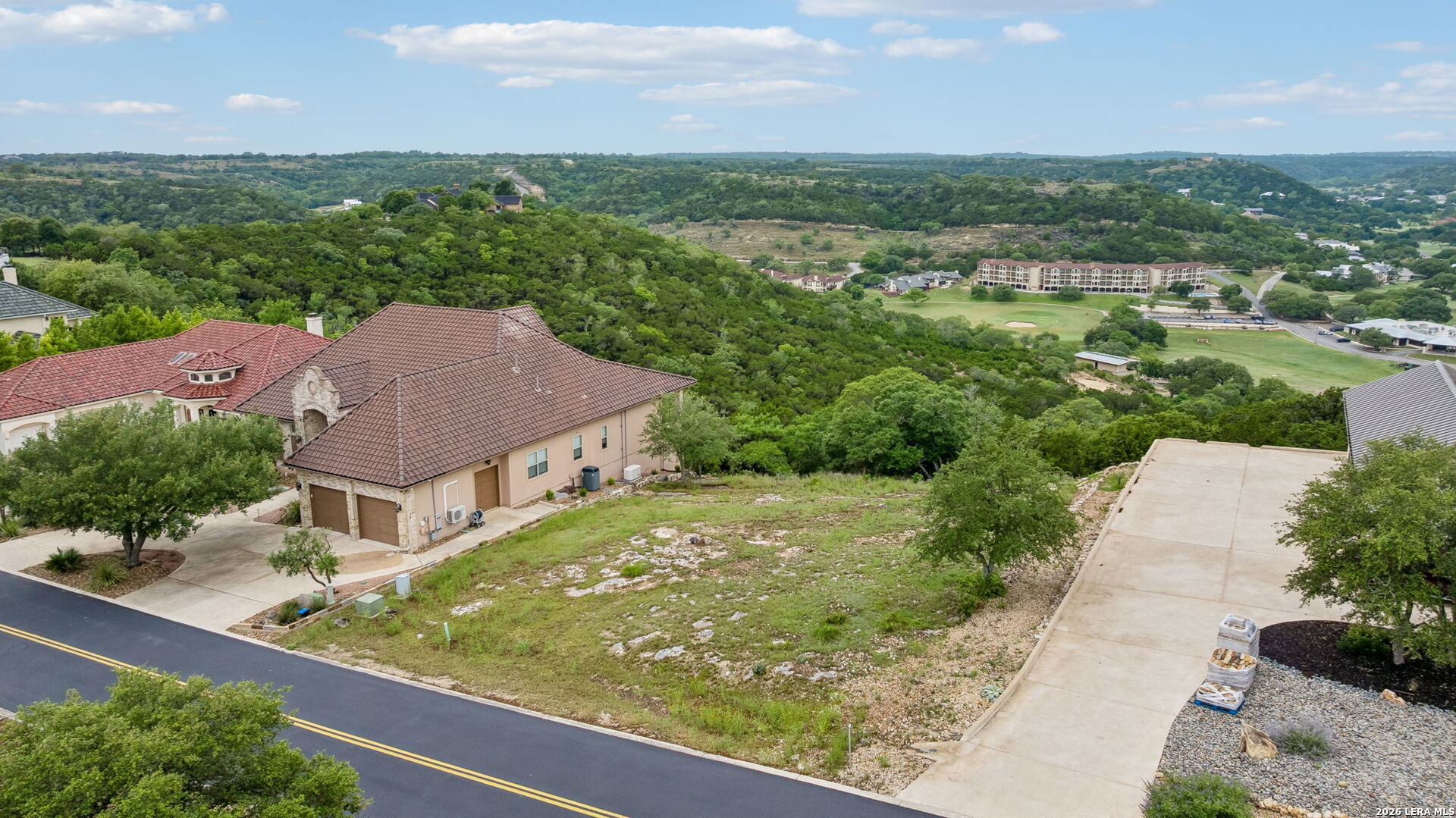428 Paradise Point