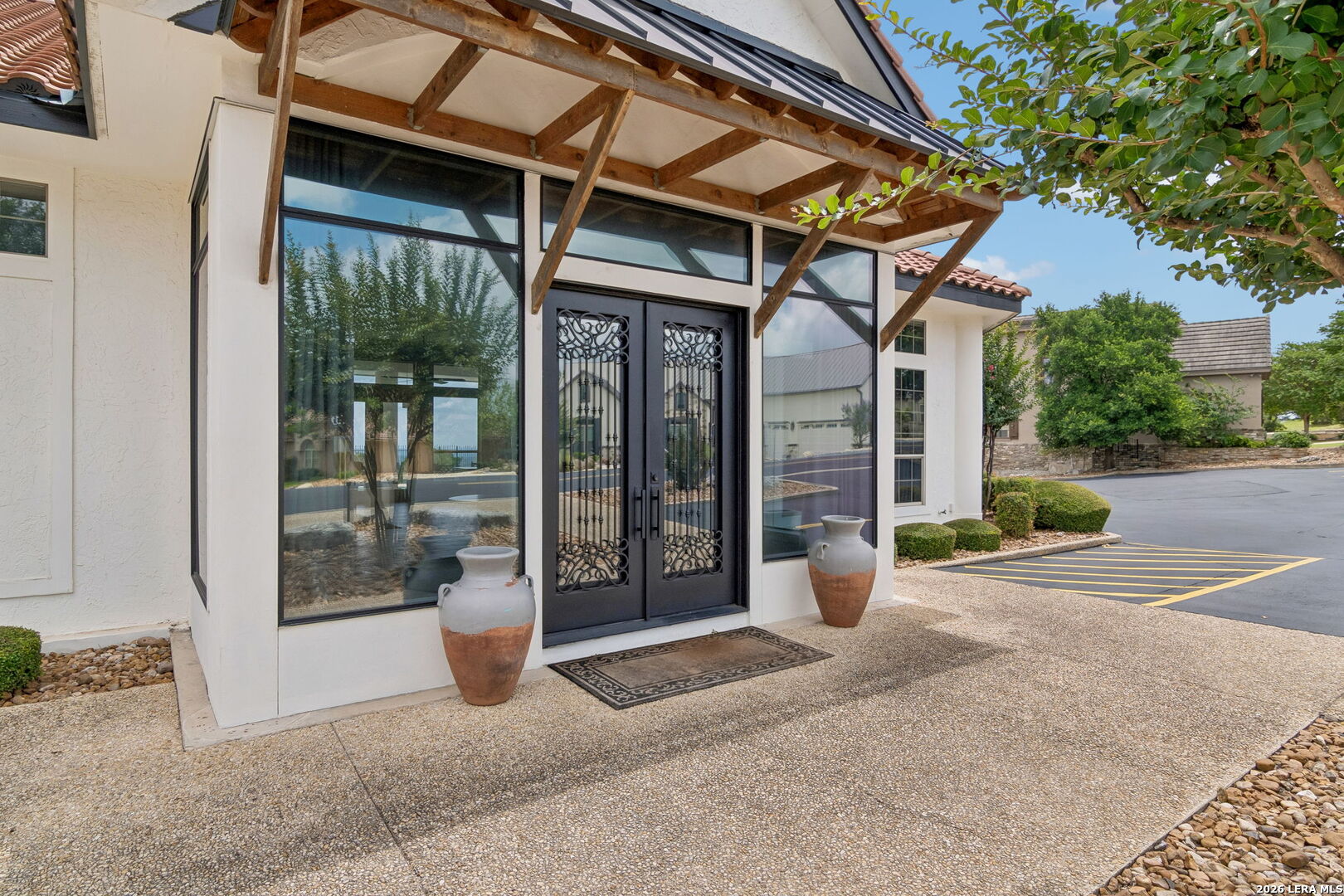 428 Paradise Point