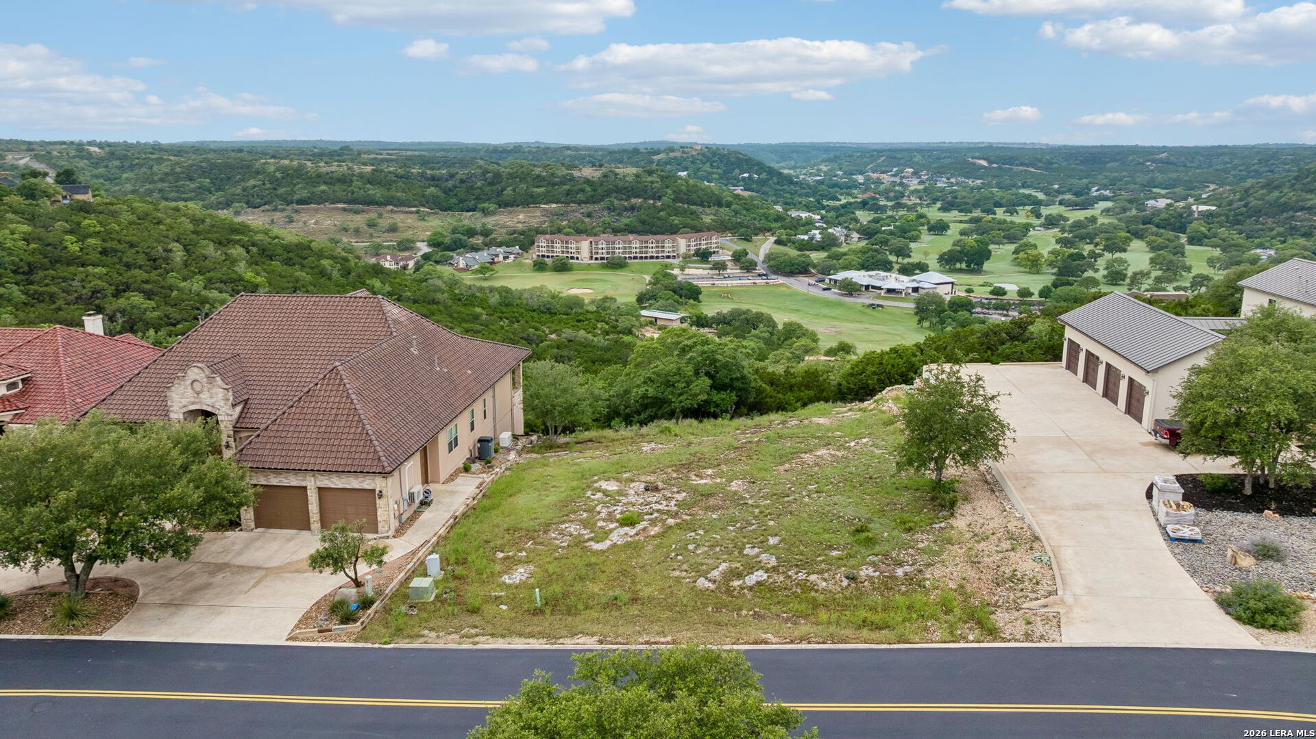 428 Paradise Point
