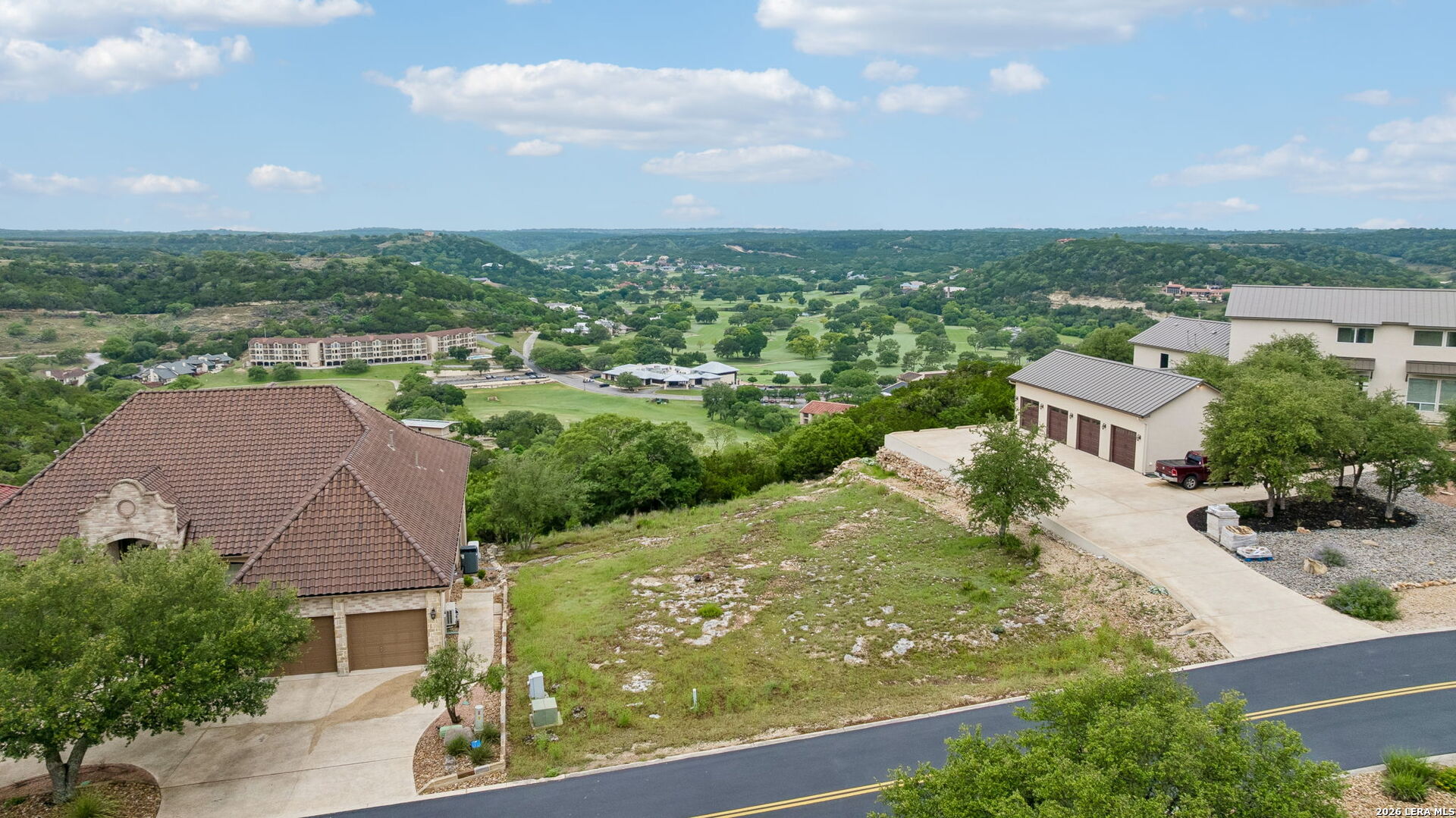 428 Paradise Point
