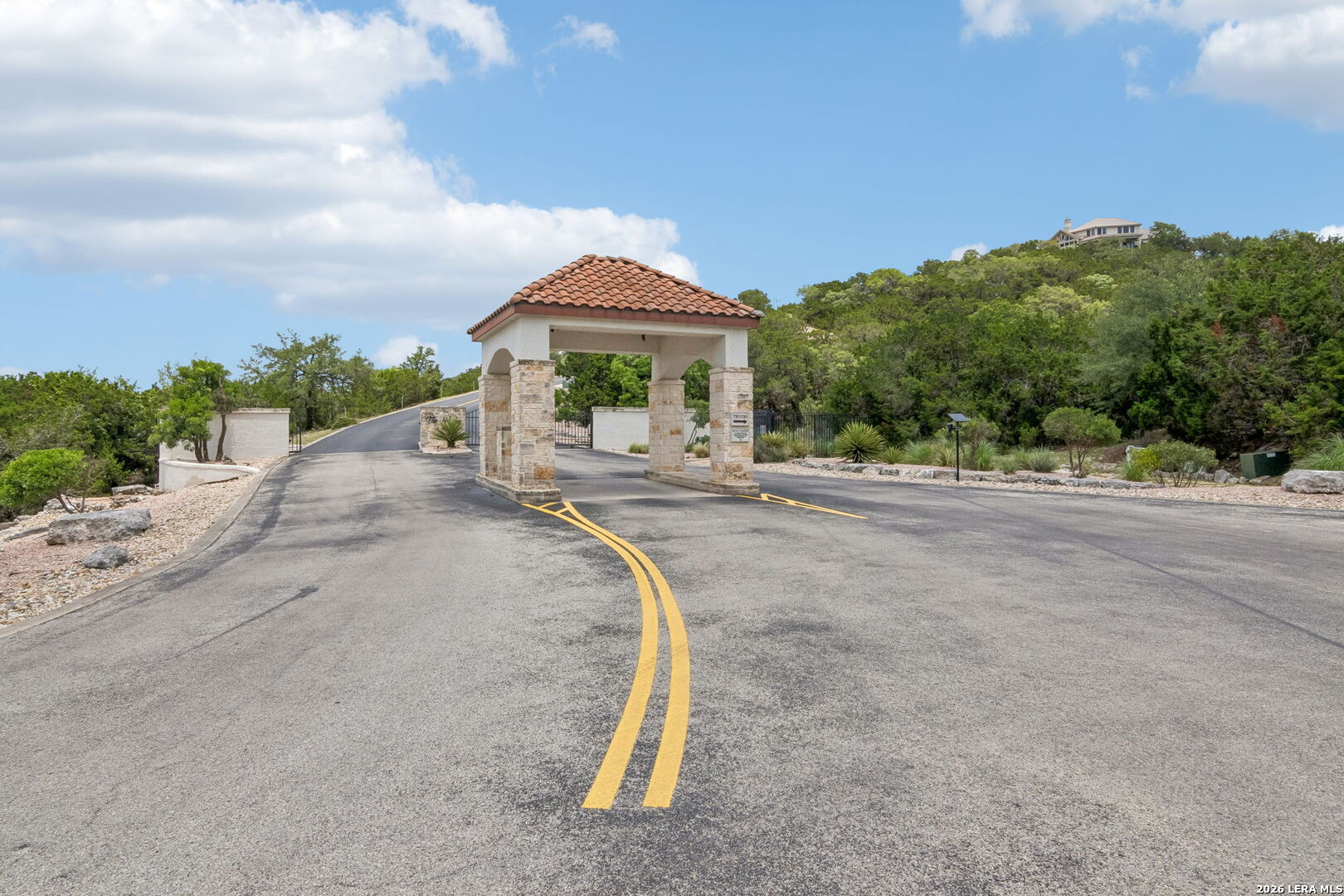 428 Paradise Point