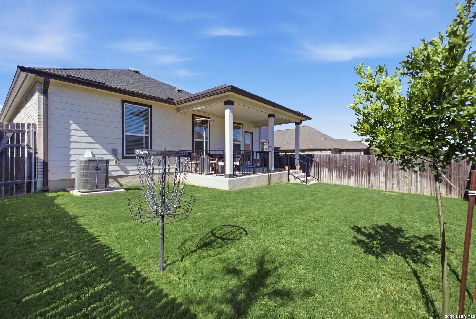 111 E FLOWING RIVER DR