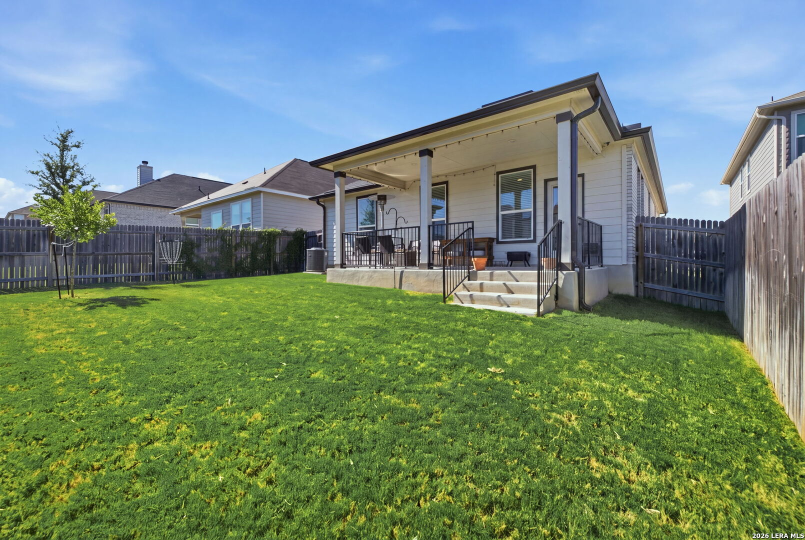 111 E FLOWING RIVER DR