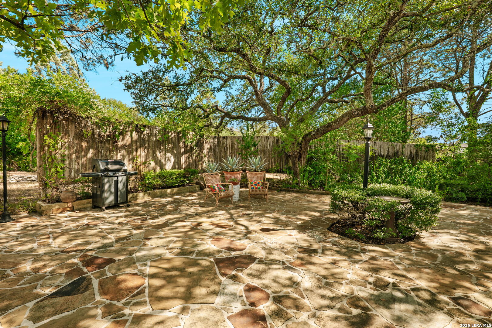 8520 ALYDAR CIR