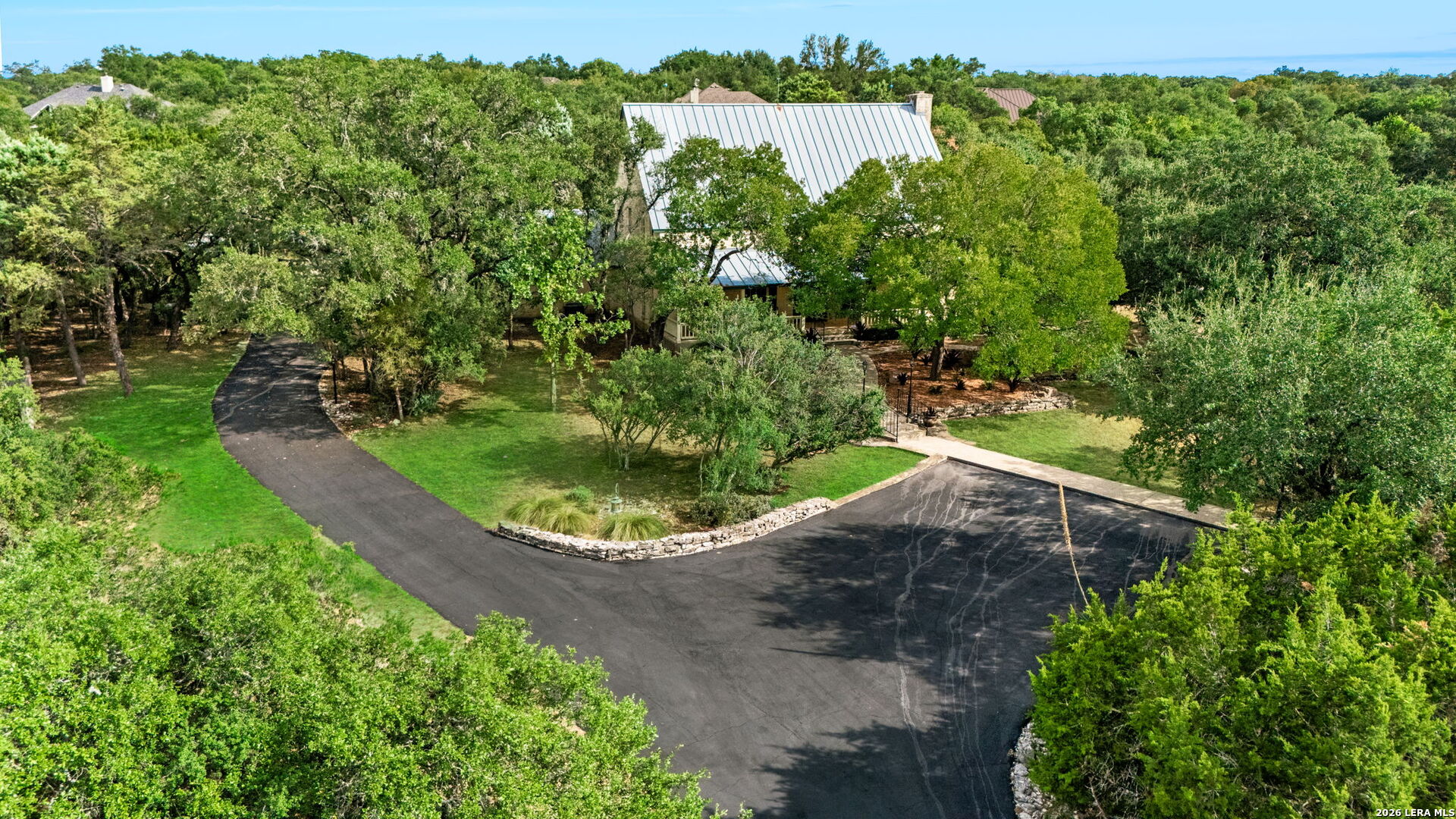 8520 ALYDAR CIR