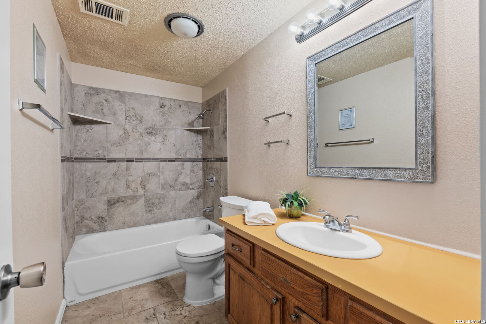 127 STONEGATE S