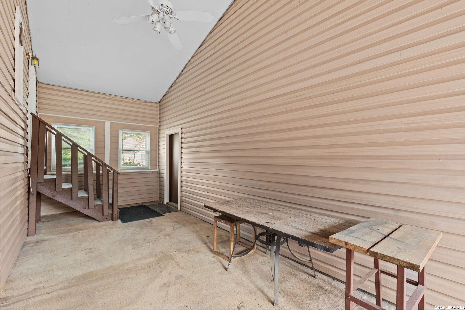 127 STONEGATE S
