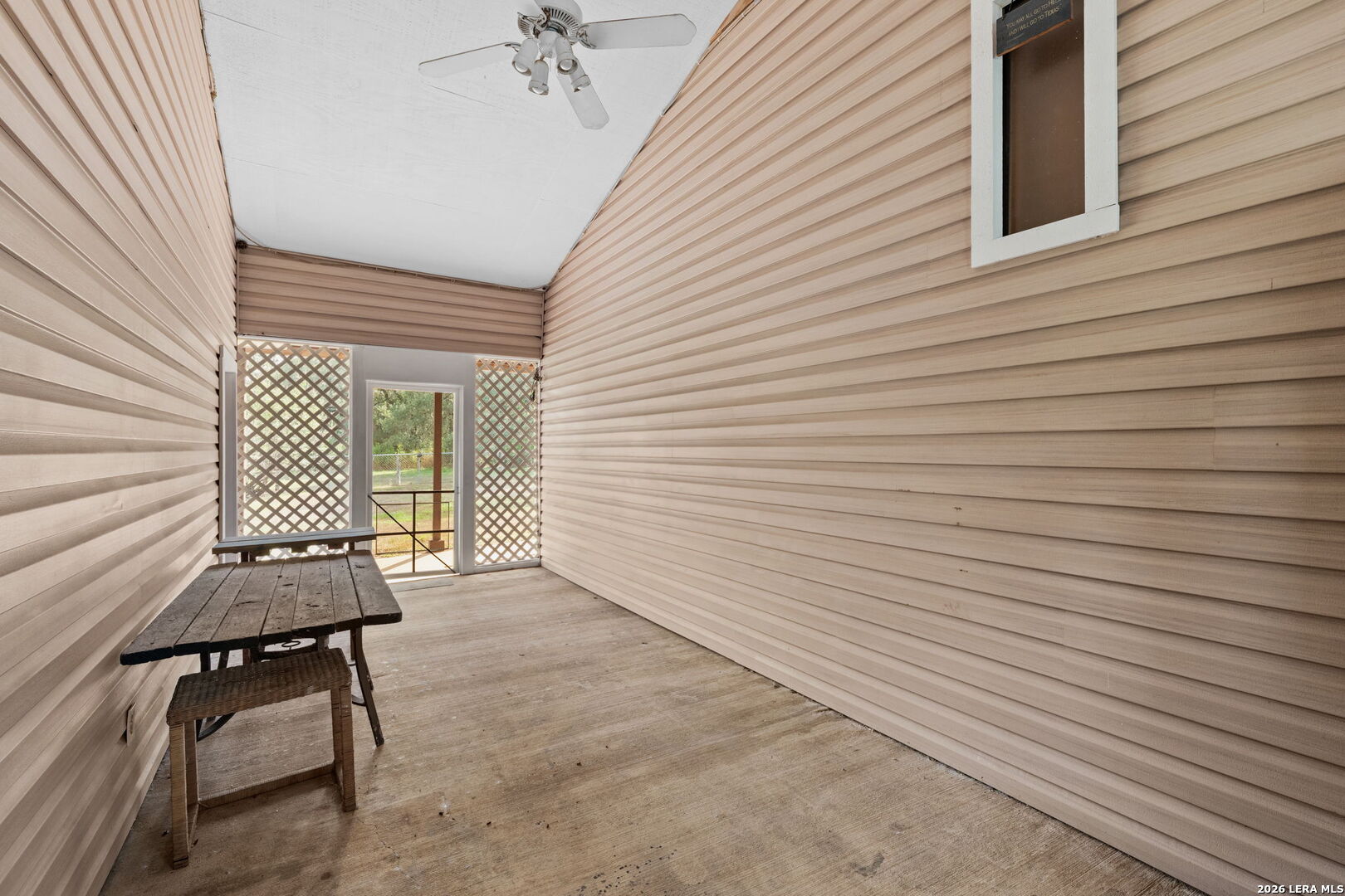 127 STONEGATE S