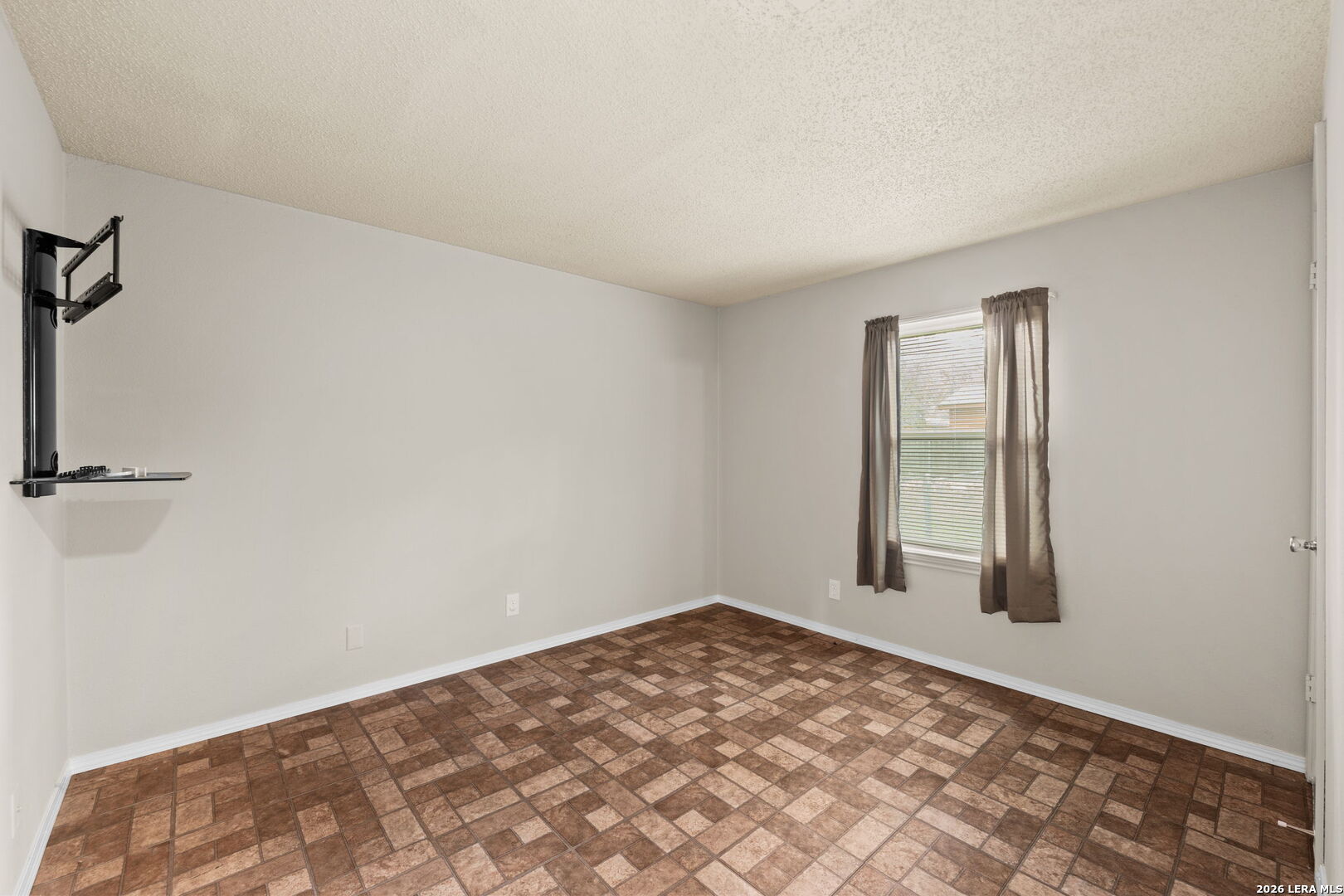 127 STONEGATE S