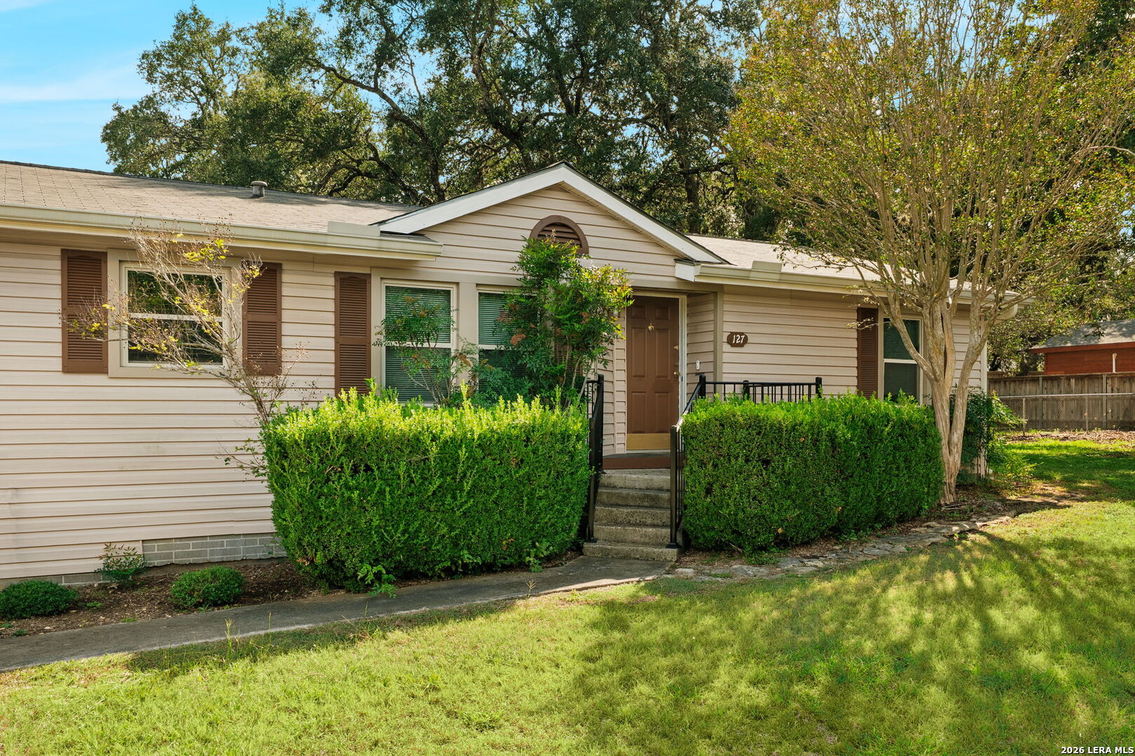 127 STONEGATE S