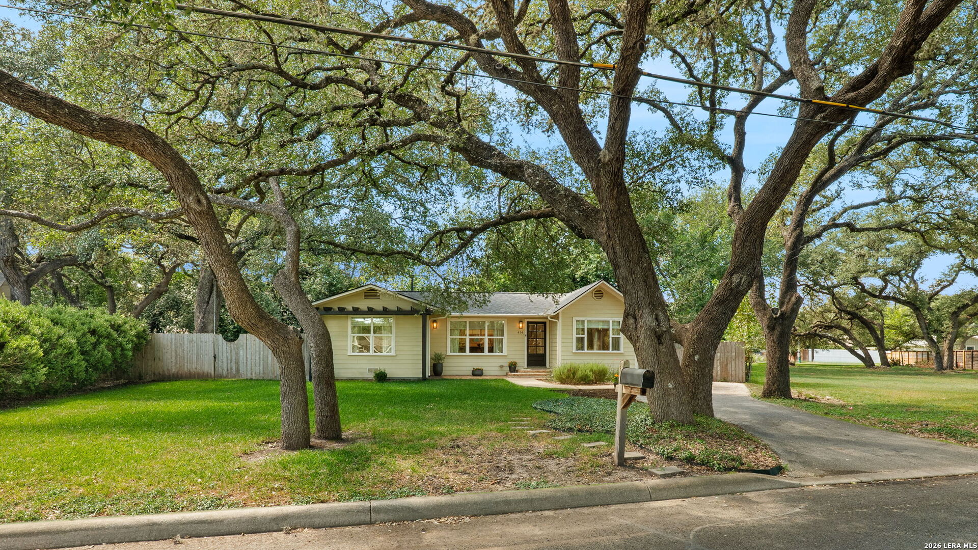 414 Frey St