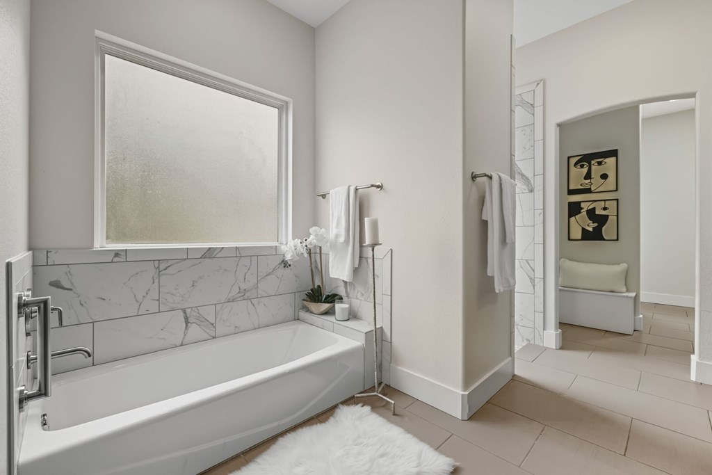 128 Skylight Trl