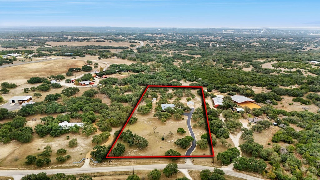 115 Sage Oaks Trl