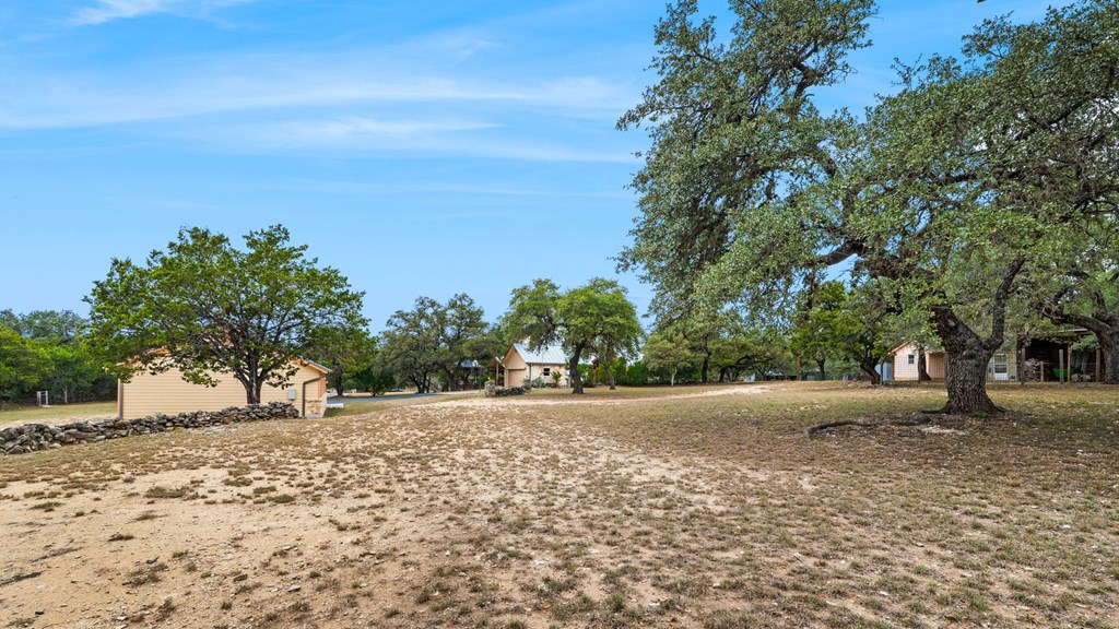 115 Sage Oaks Trl