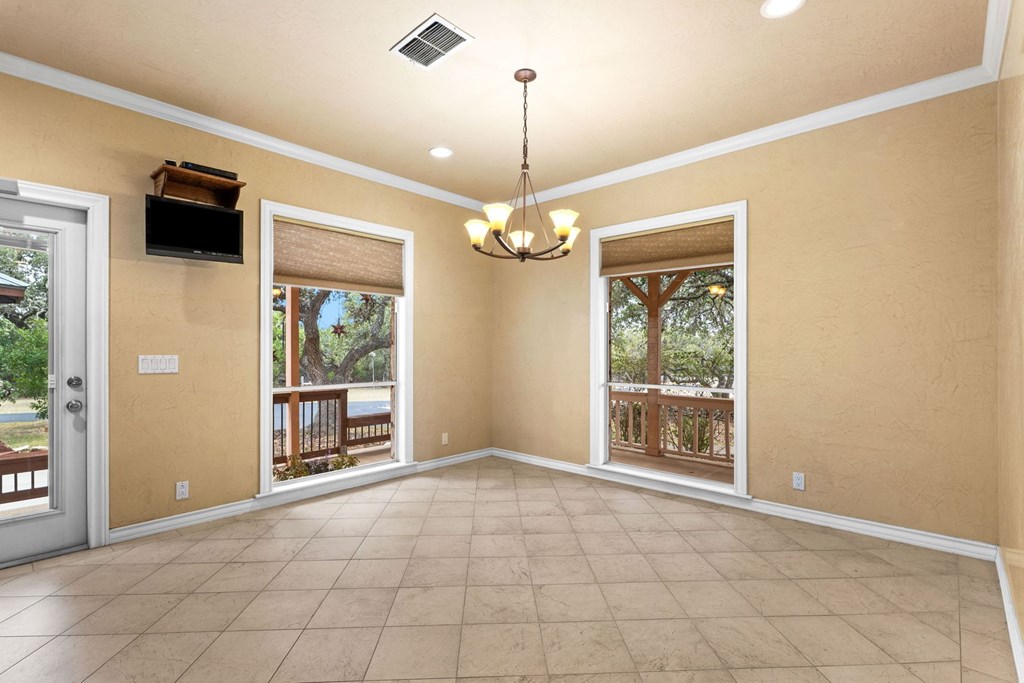 115 Sage Oaks Trl