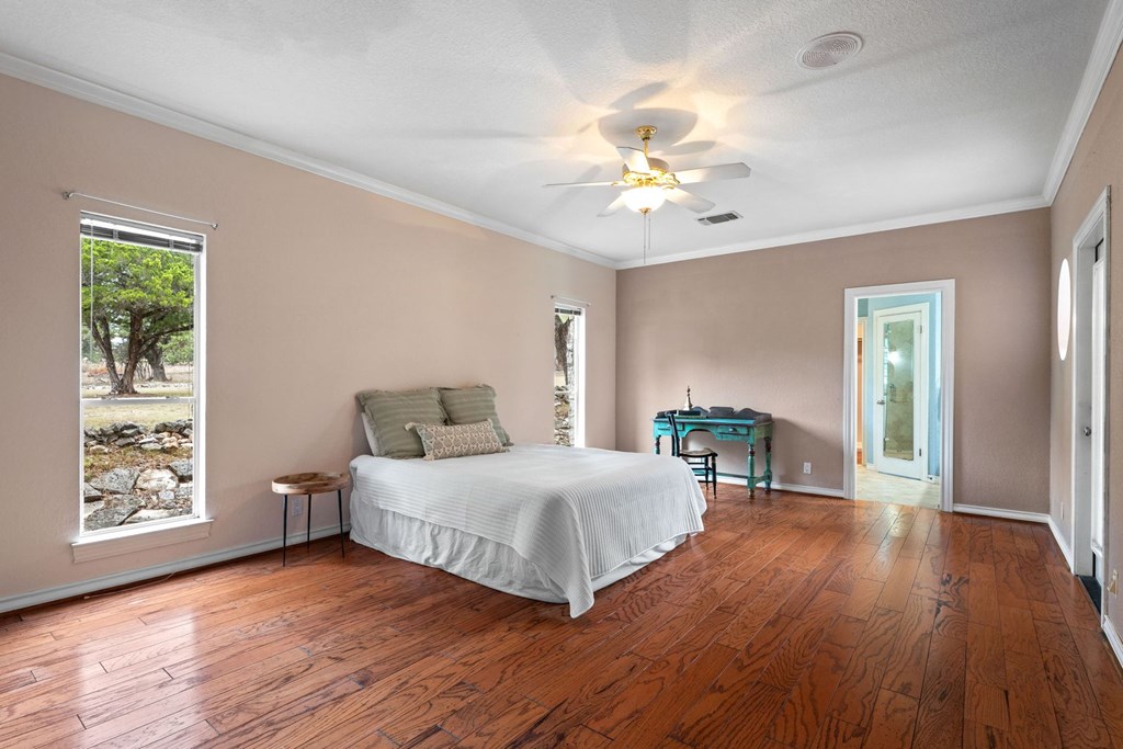 115 Sage Oaks Trl