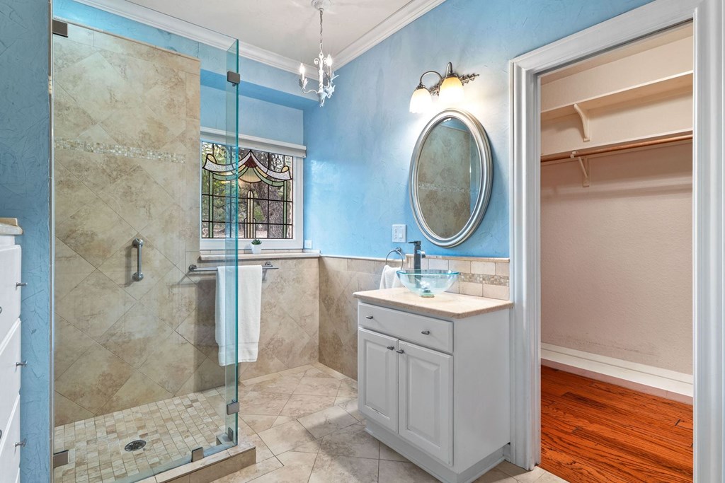 115 Sage Oaks Trl