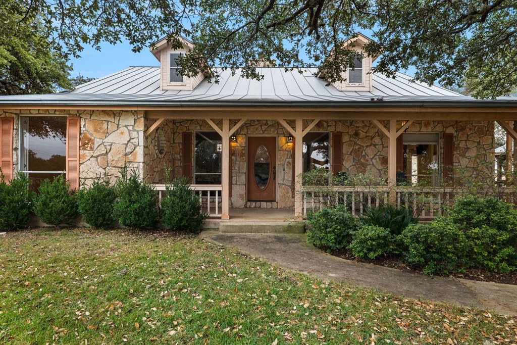 115 Sage Oaks Trl