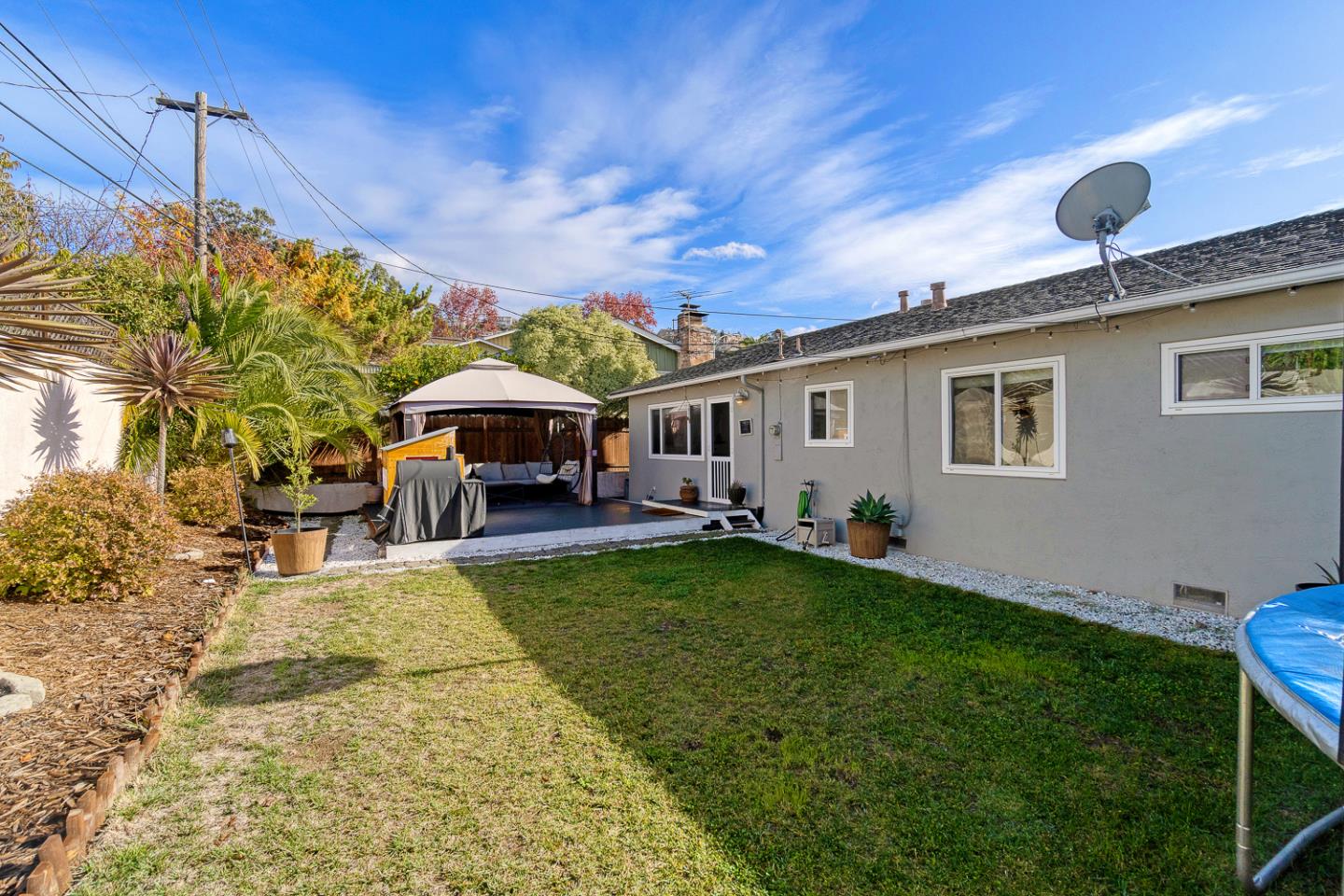 652 Chevy Chase WAY
