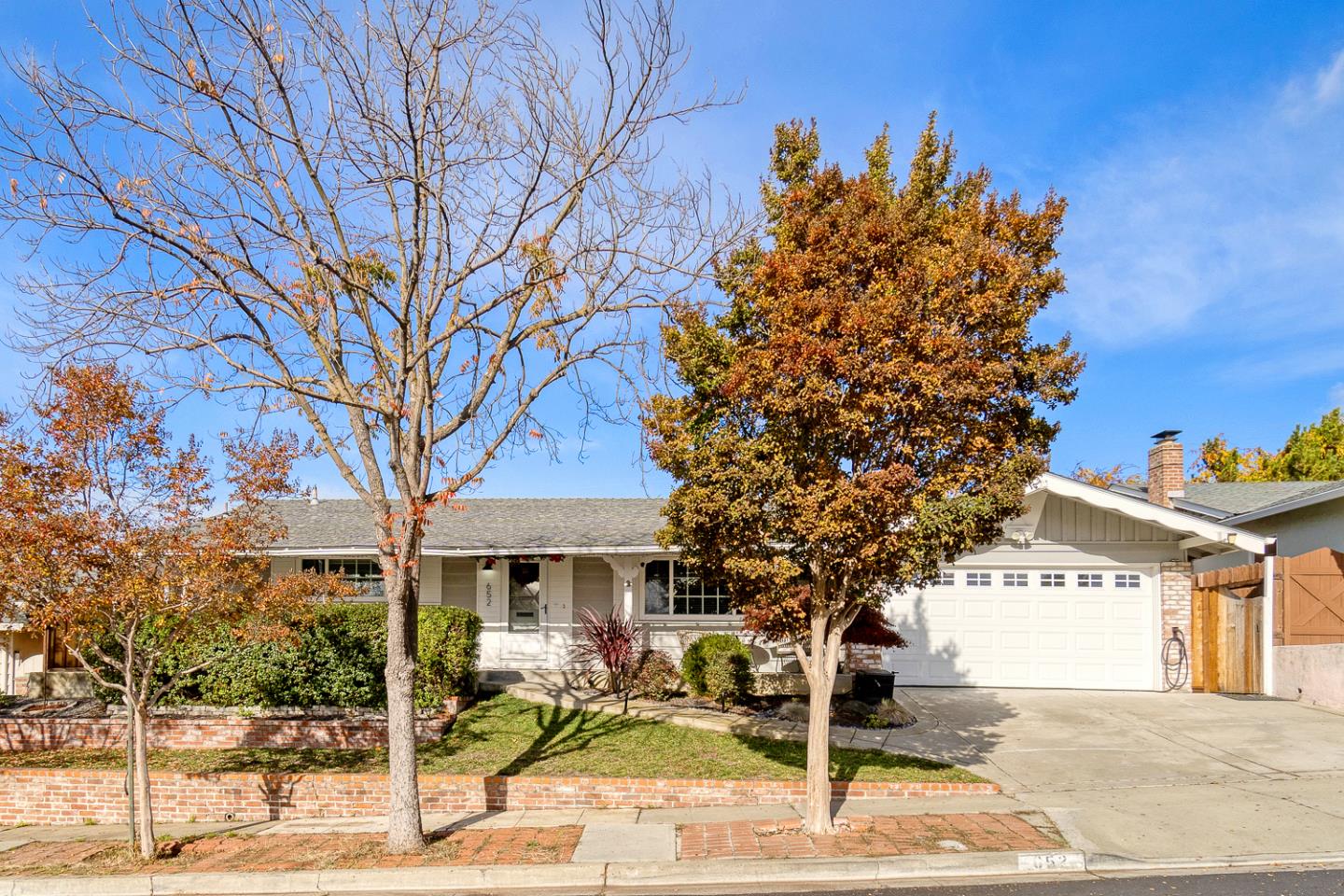 652 Chevy Chase WAY