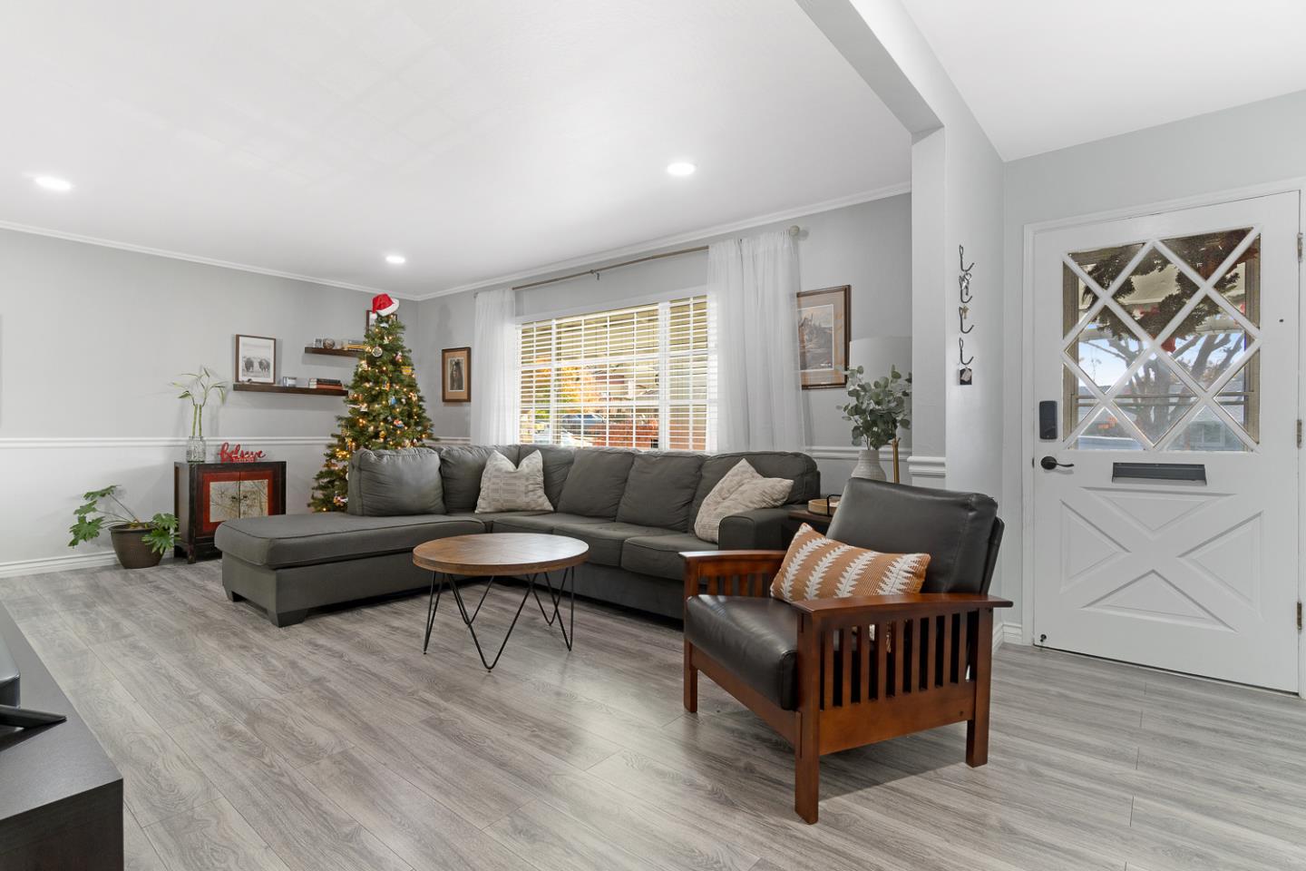 652 Chevy Chase WAY