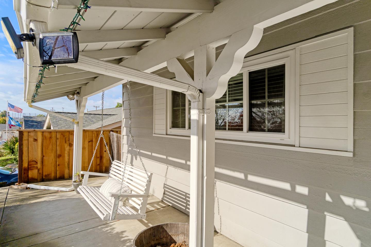 652 Chevy Chase WAY