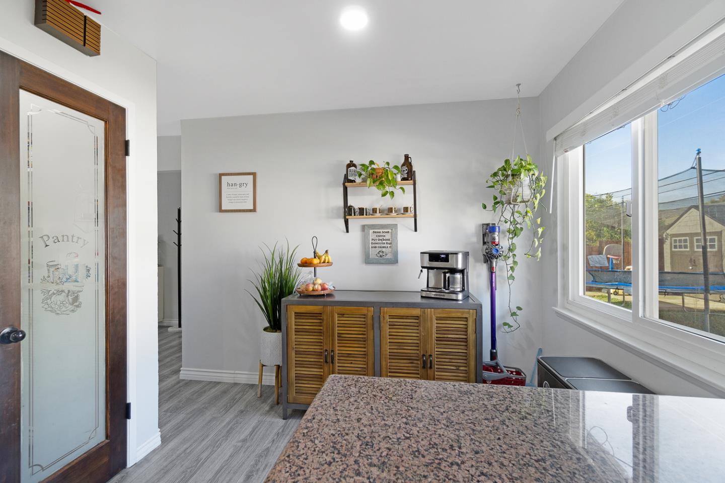 652 Chevy Chase WAY