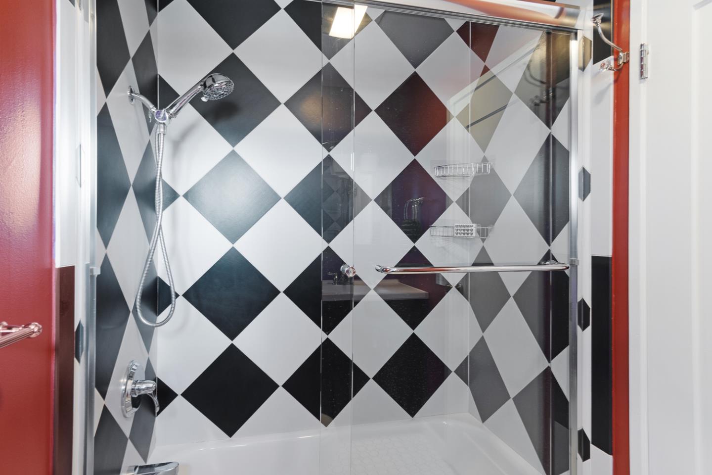 904 Peninsula AVE 303