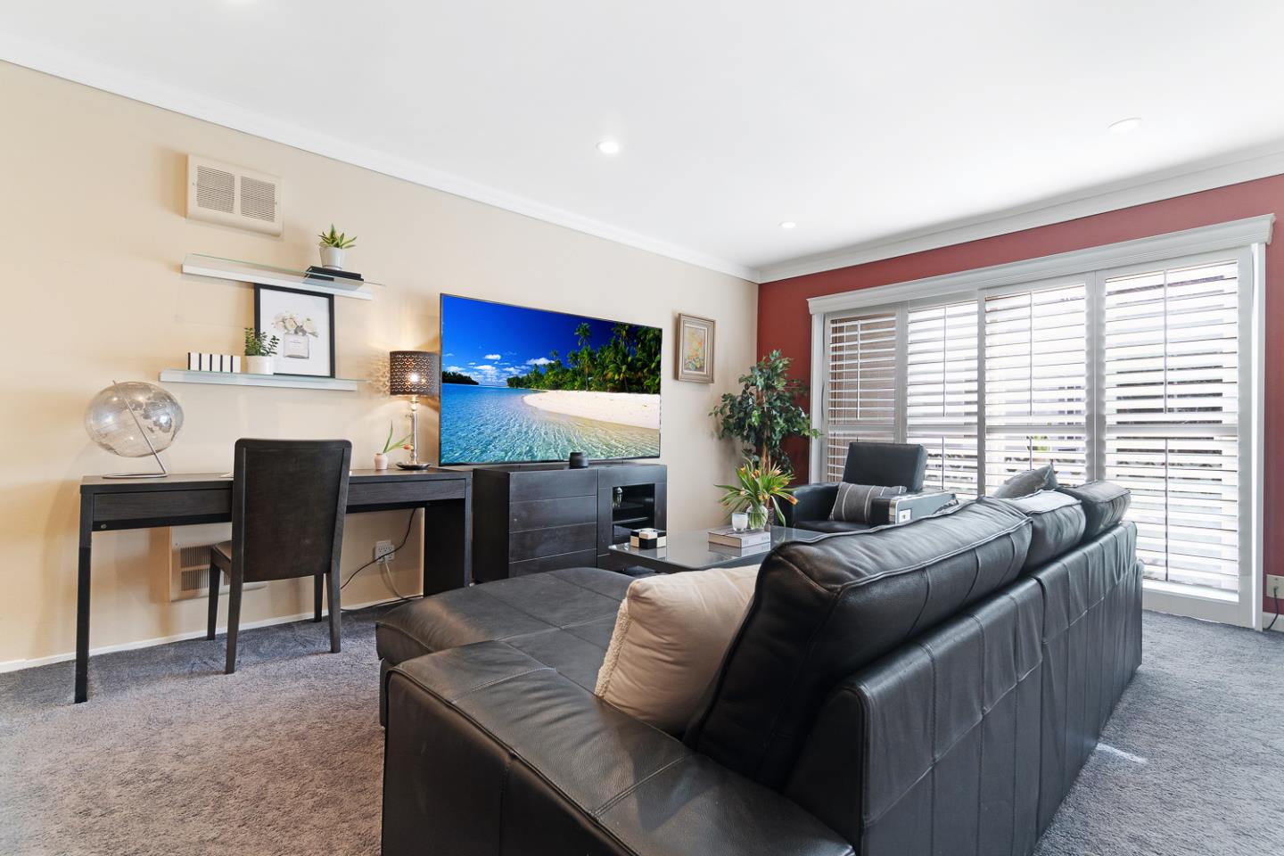 904 Peninsula AVE 303