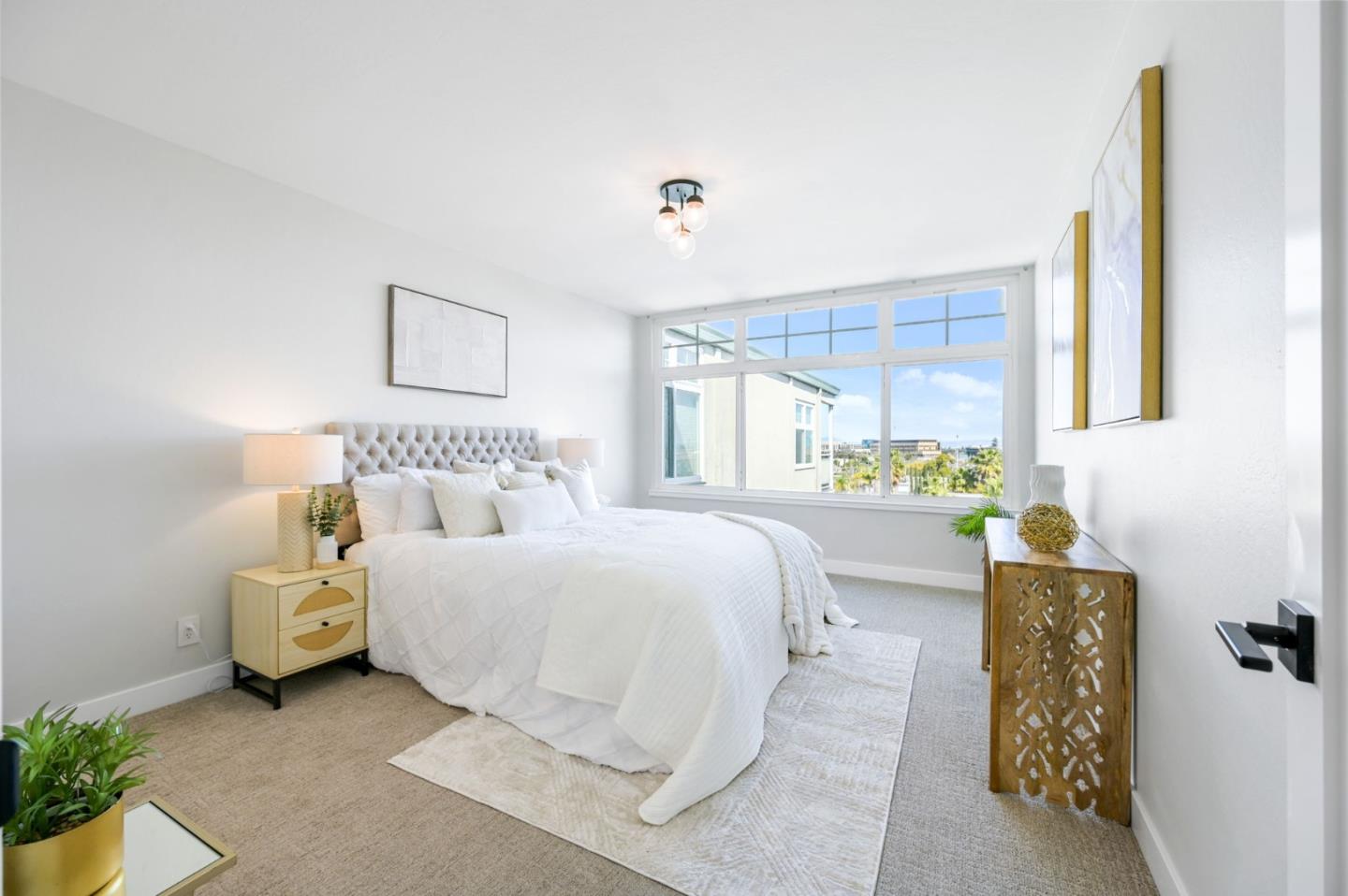 222 Laurel ST 301