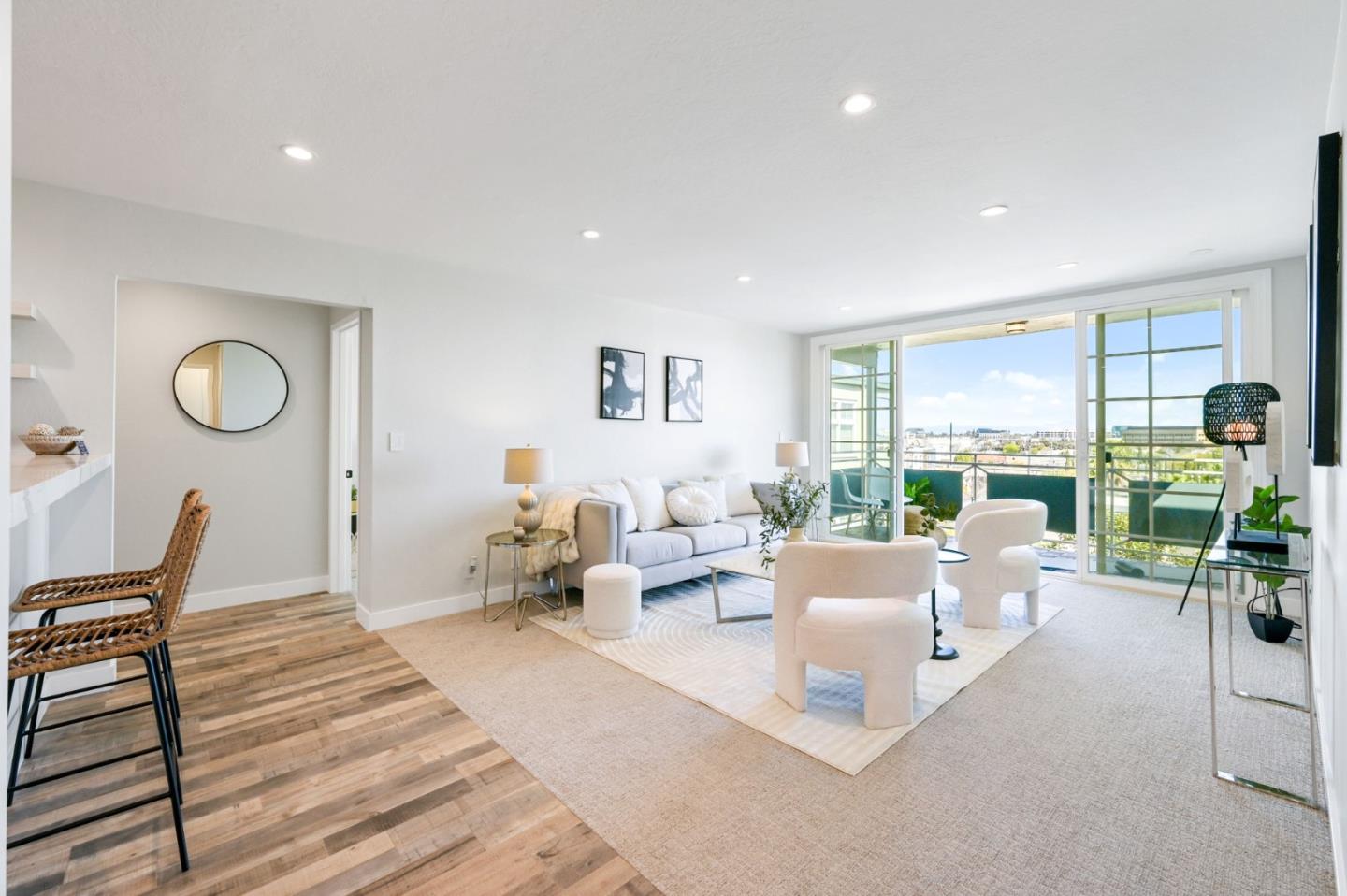222 Laurel ST 301