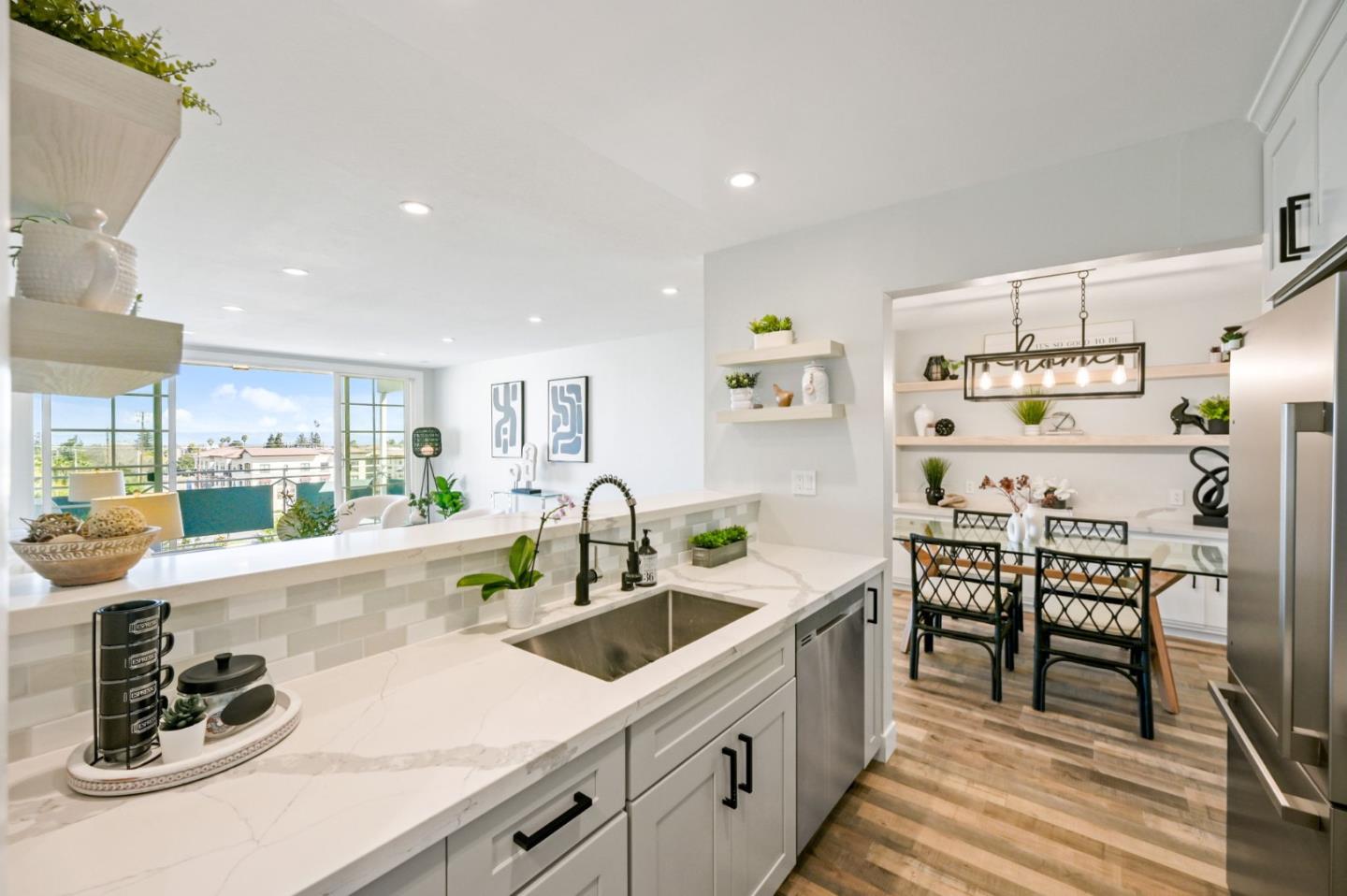 222 Laurel ST 301