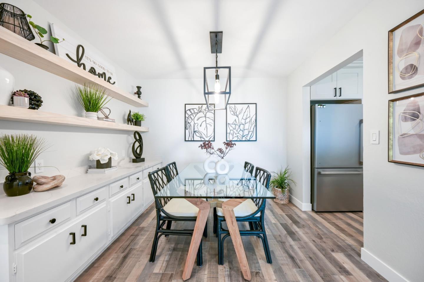 222 Laurel ST 301