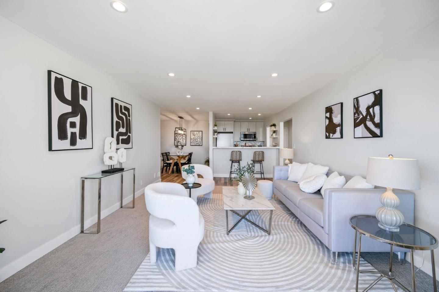 222 Laurel ST 301