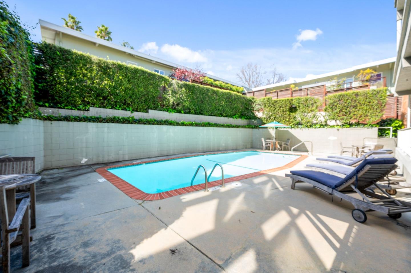 222 Laurel ST 301