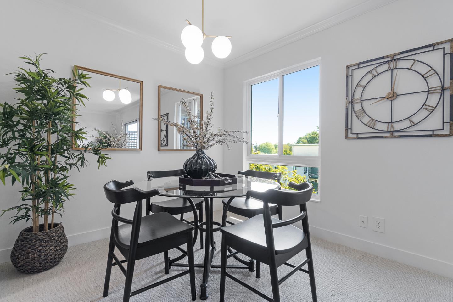 833 N Humboldt ST 507