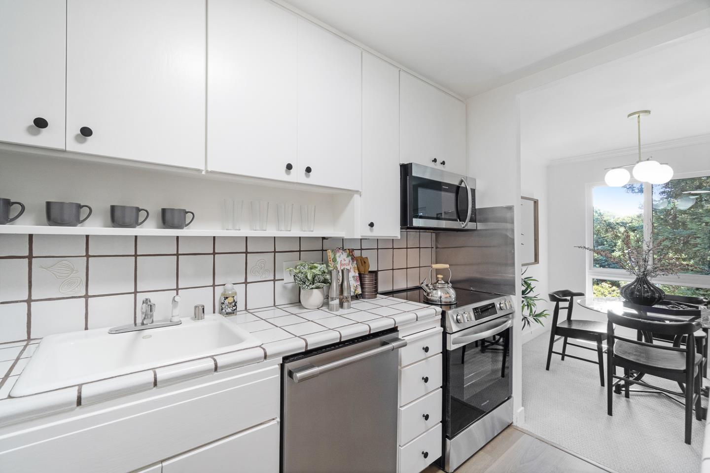 833 N Humboldt ST 507