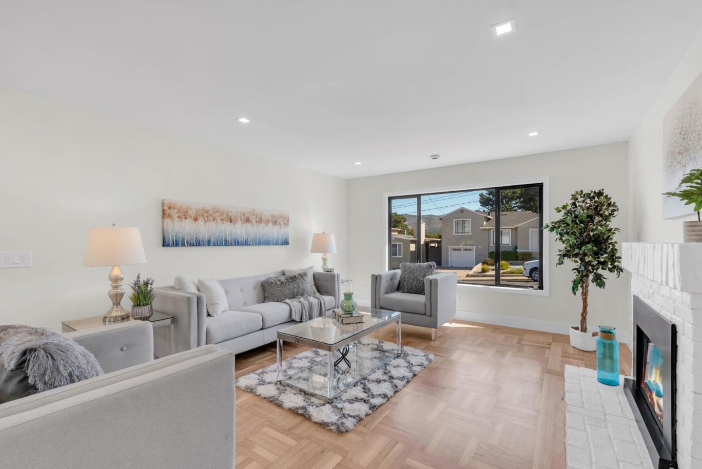 242 Longford DR
