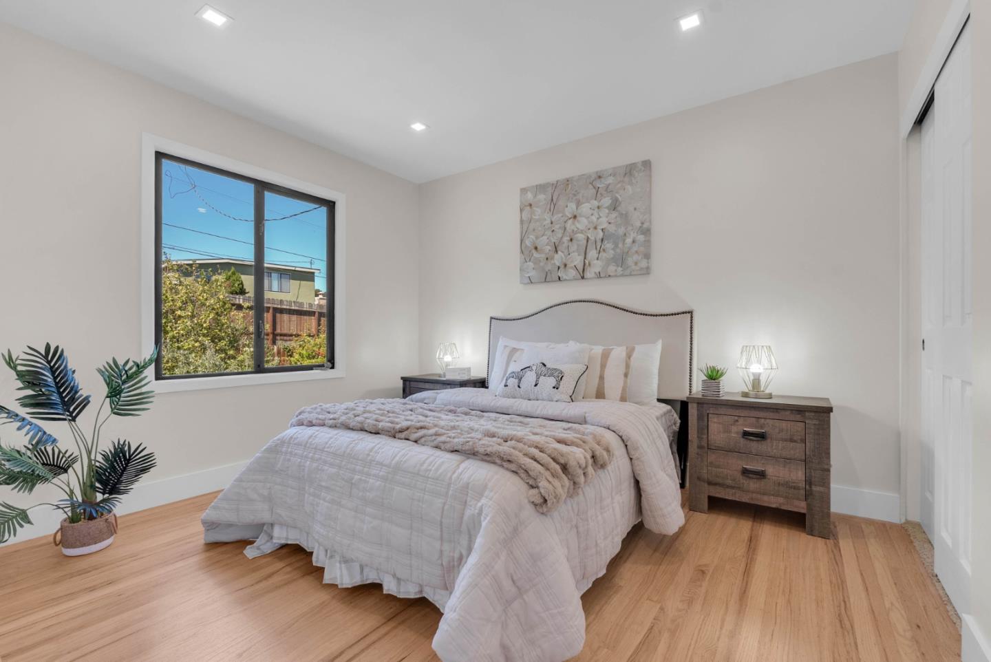 242 Longford DR