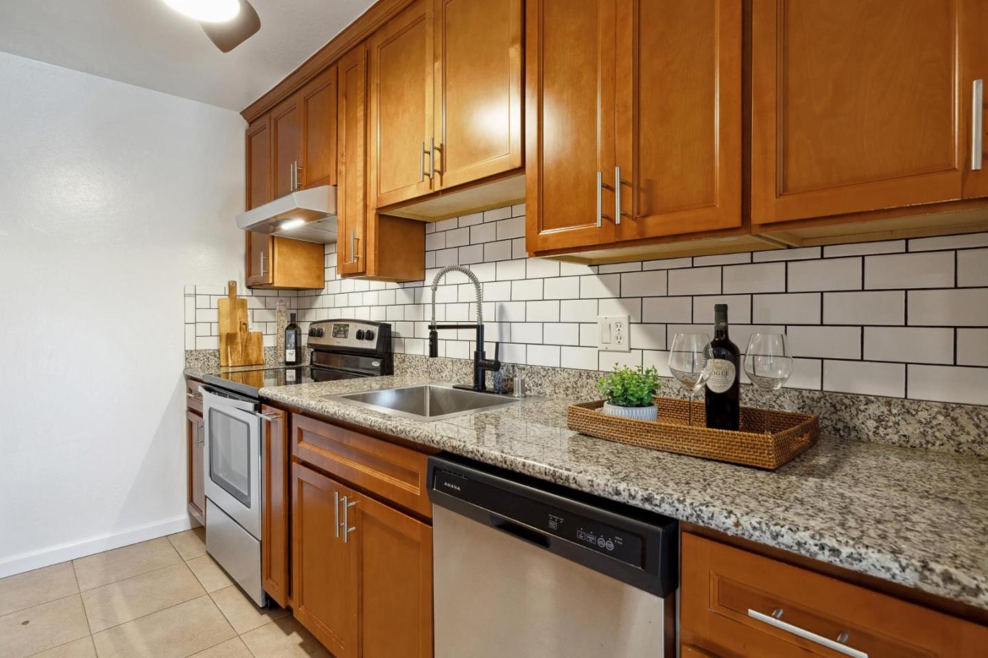 4191 George AVE 1