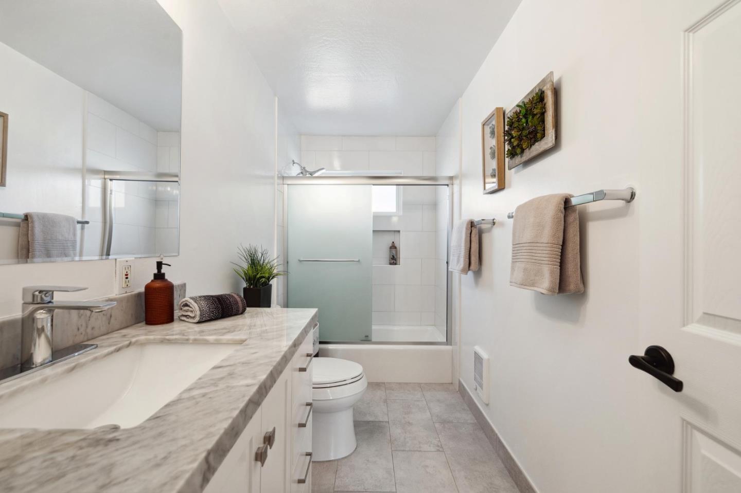 4191 George AVE 1