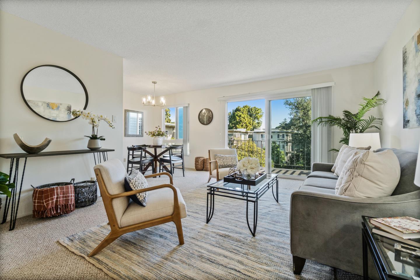 814 N Delaware ST 409