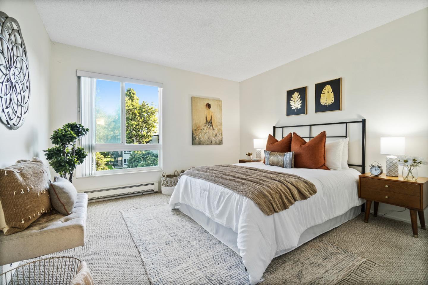 814 N Delaware ST 409