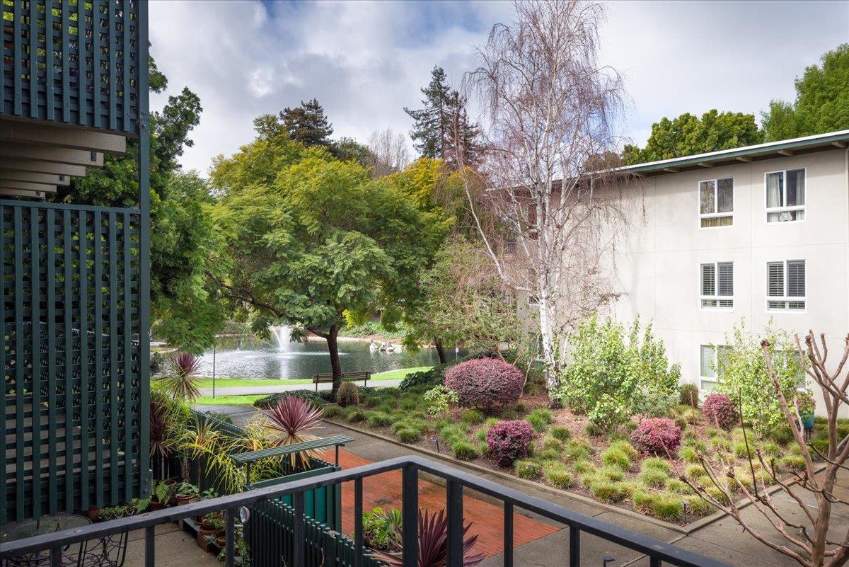 821 North Humboldt Street 309