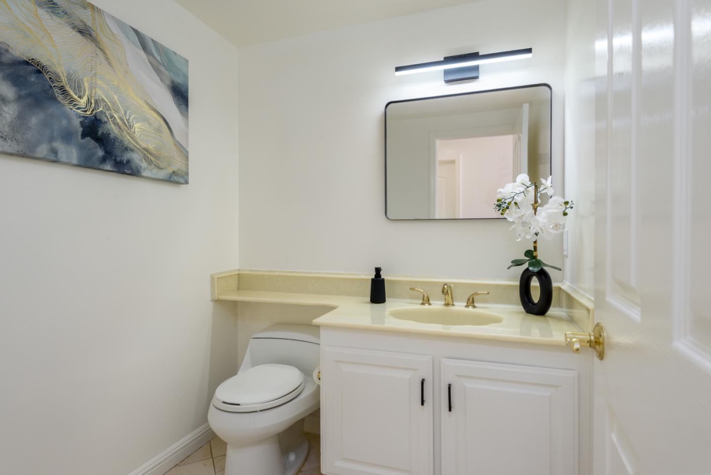 851 Arcturus CIR