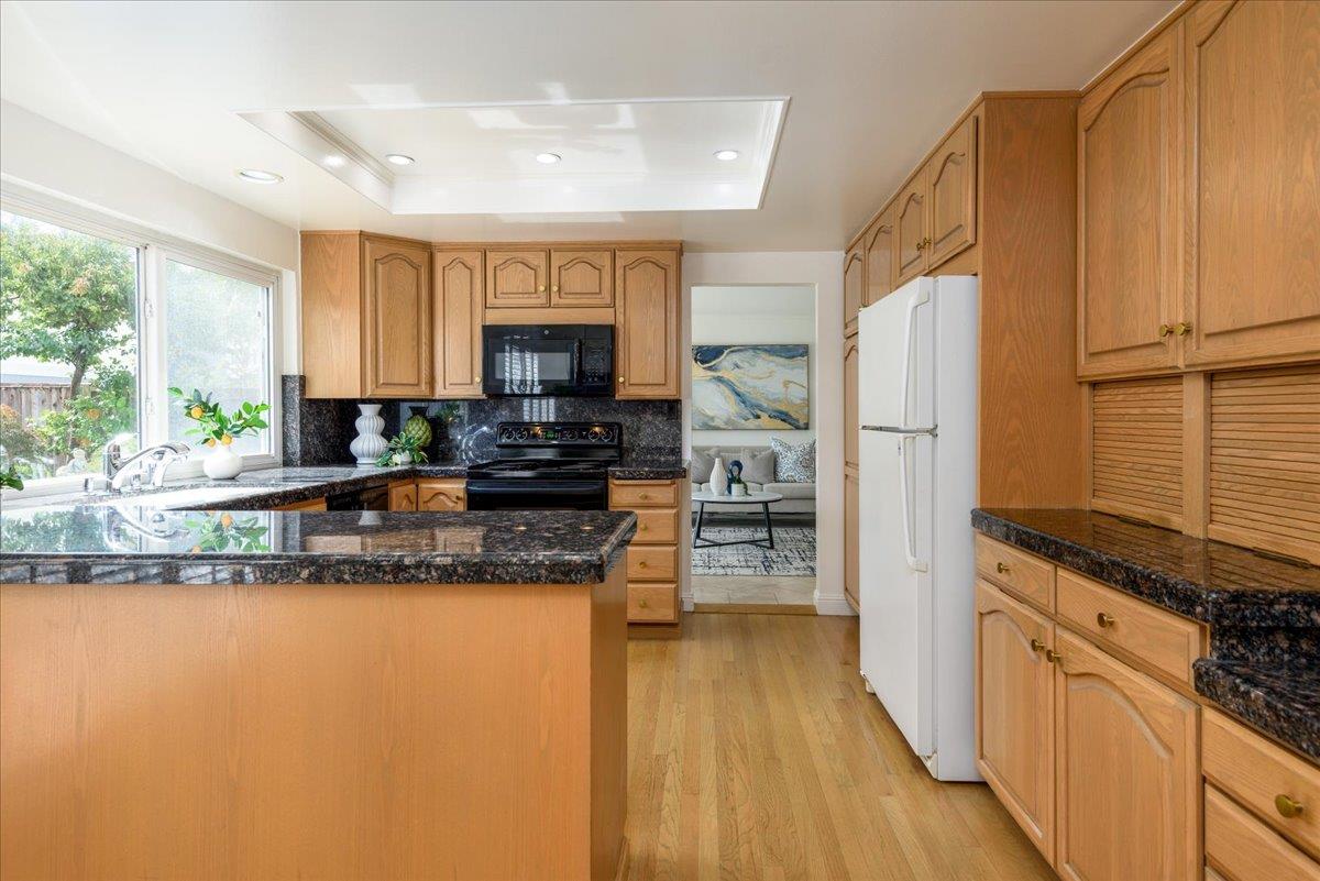 851 Arcturus CIR